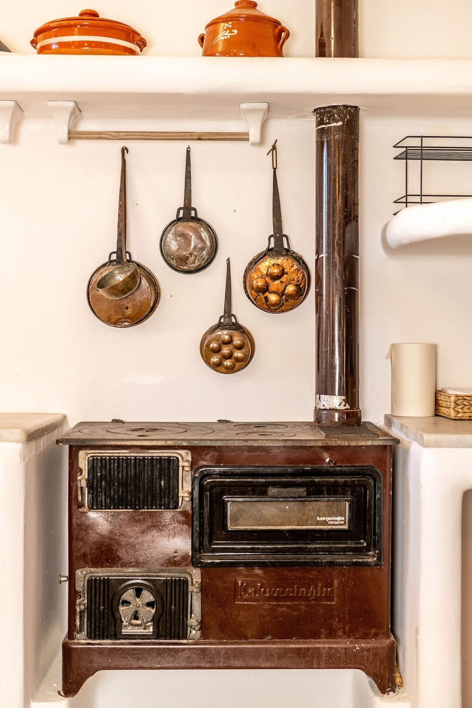 House | 1 bedroom, desk, soundproofing