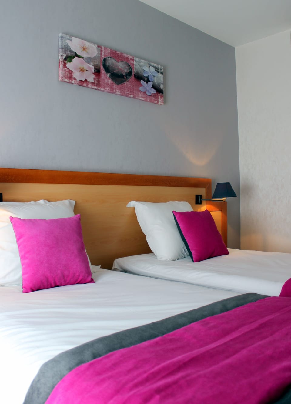 Superior Twin Room | In-room safe, soundproofing, free cribs/infant beds, rollaway beds