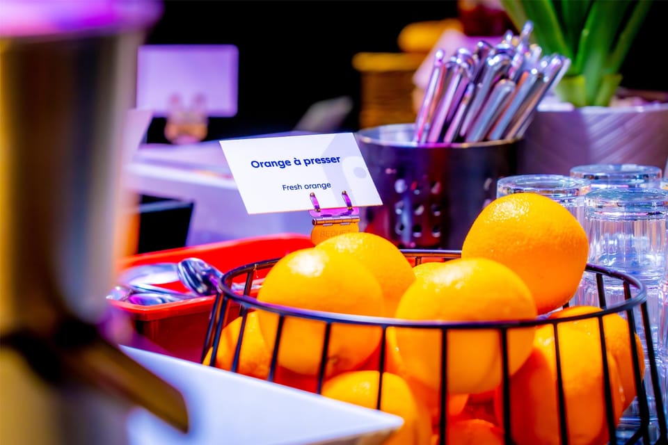 Daily buffet breakfast (EUR 12.9 per person)