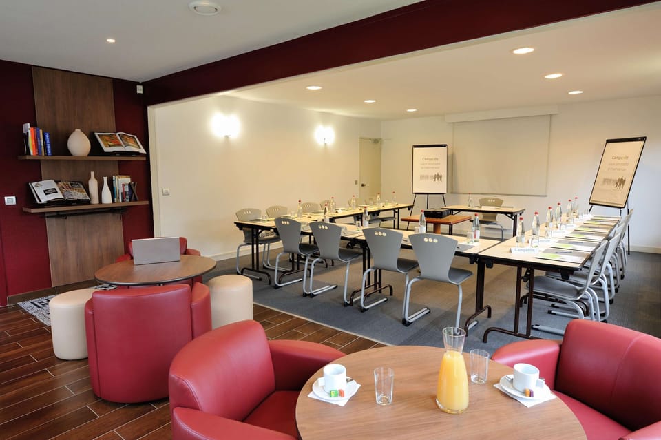 Hotel Campanile Reims Est - Taissy Hotel in Reims