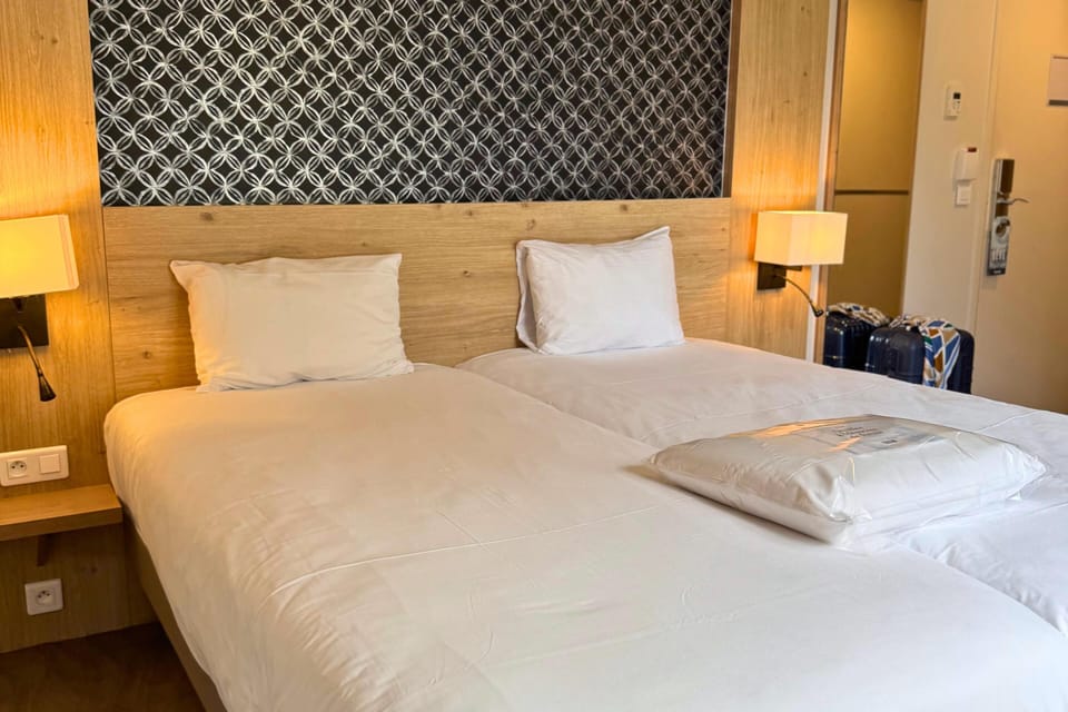 In-room safe, desk, blackout drapes, soundproofing