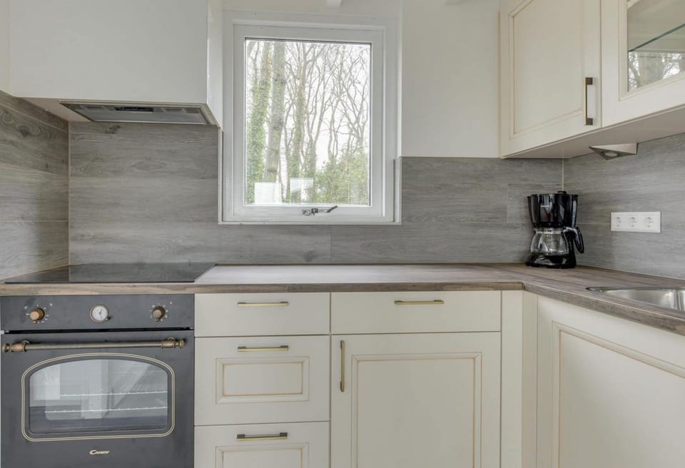 House | Private kitchen | Highchair