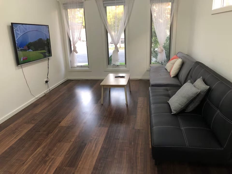 Family House, Garden View | Living area