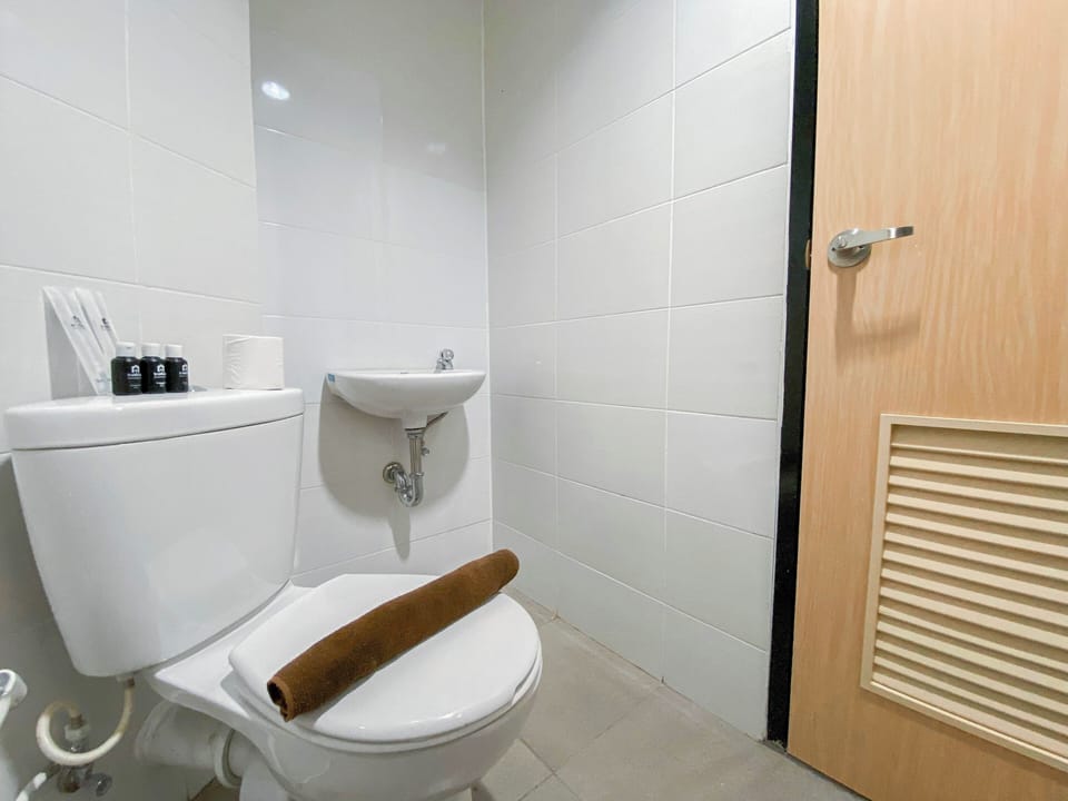 Standard Studio, 1 Bedroom (Apartment) | Bathroom