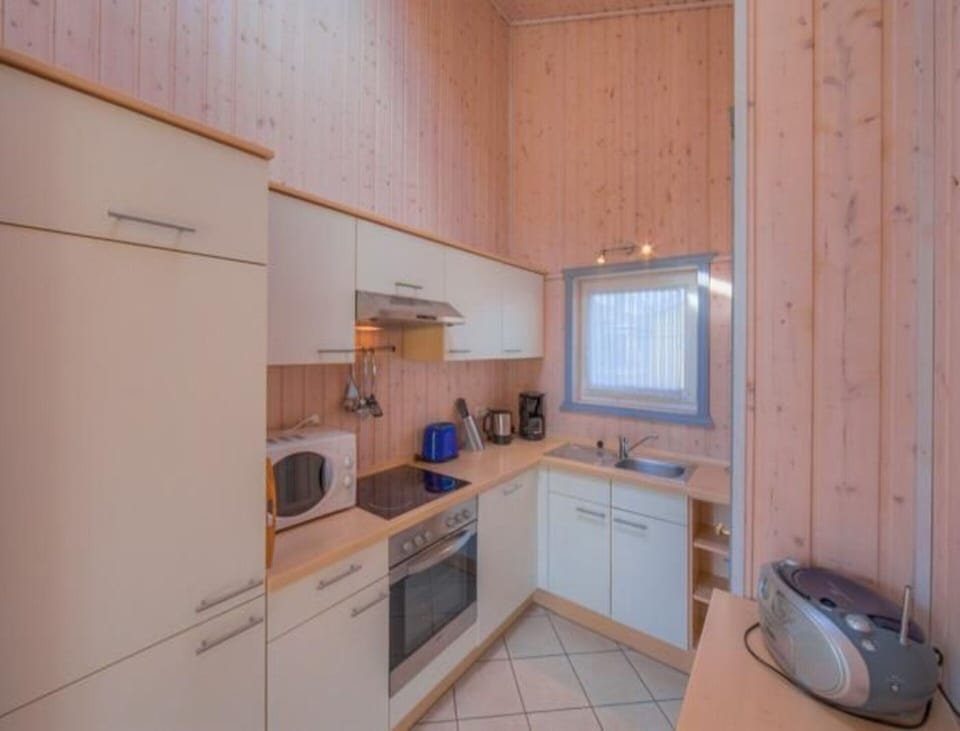 House | Private kitchen | Highchair