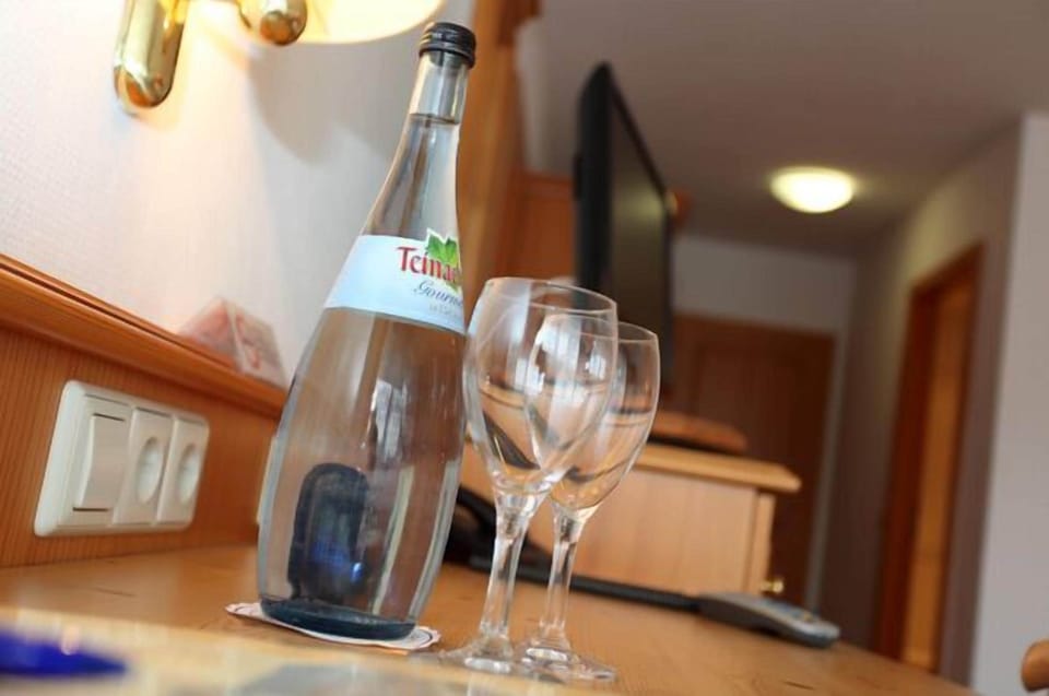 Standard Double Room, 1 Double Bed, Accessible, Non Smoking | Room amenity