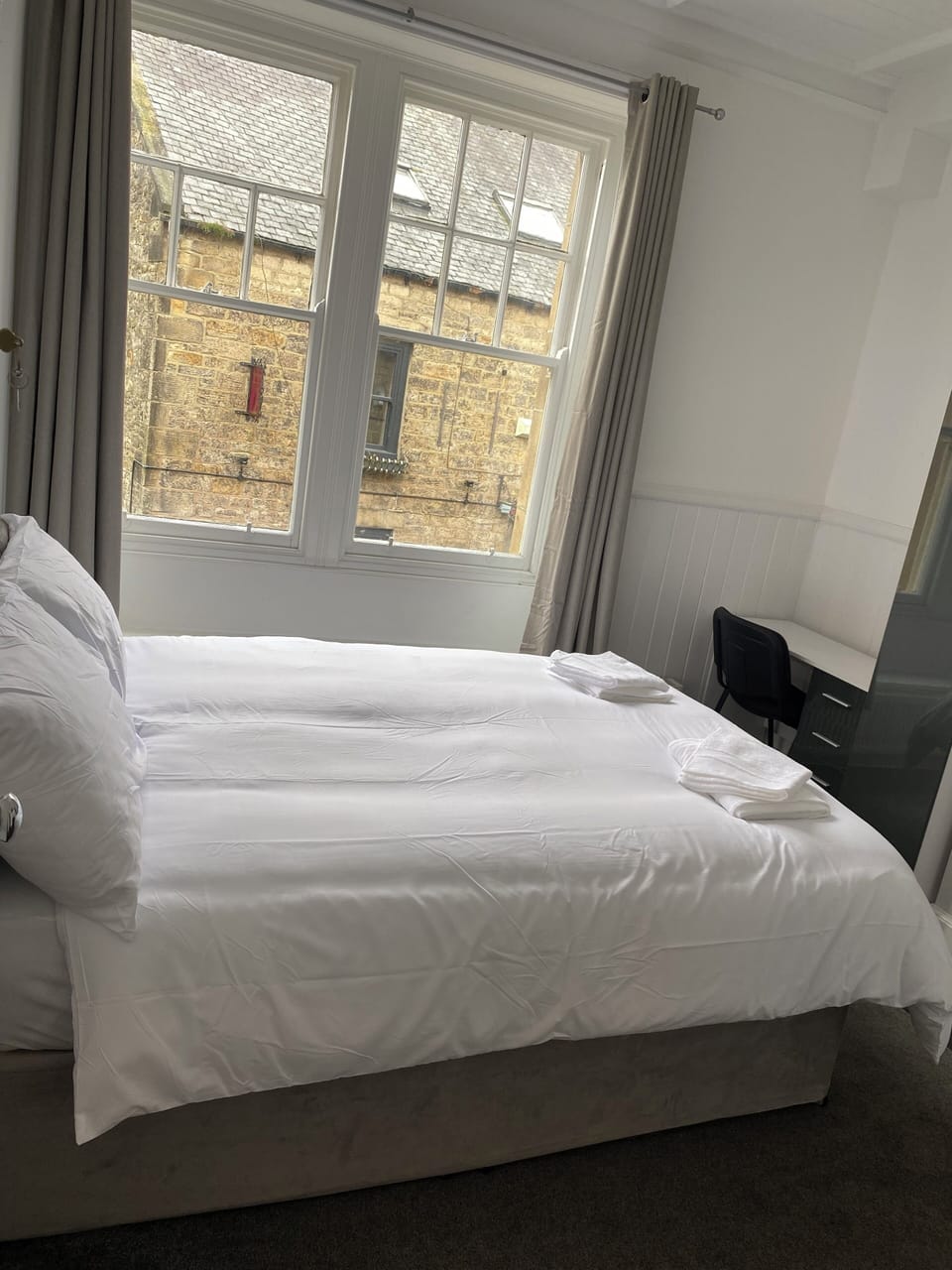 Standard Double Room | Free WiFi