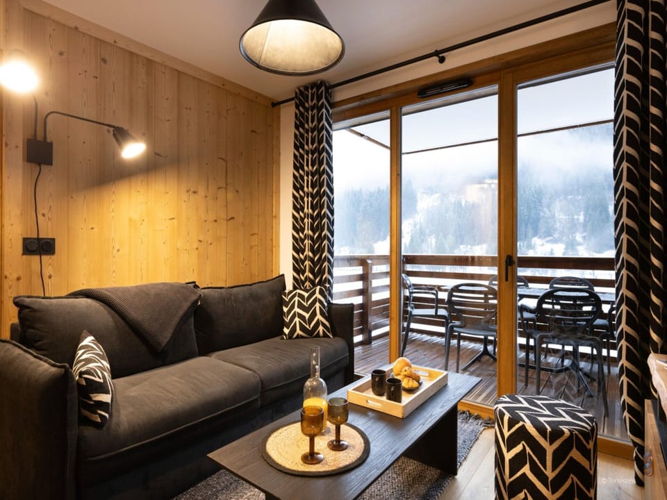 Apartment | Living area