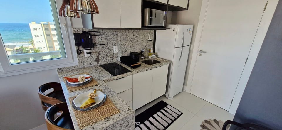 Basic Apartment | Private kitchen | Coffee/tea maker