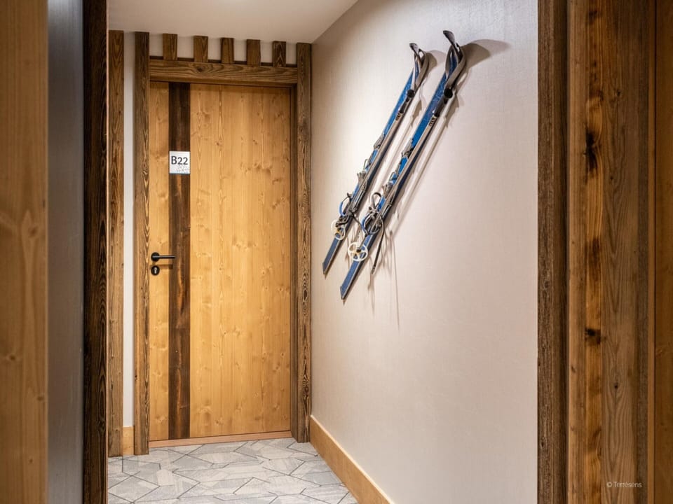 Apartment | Reception