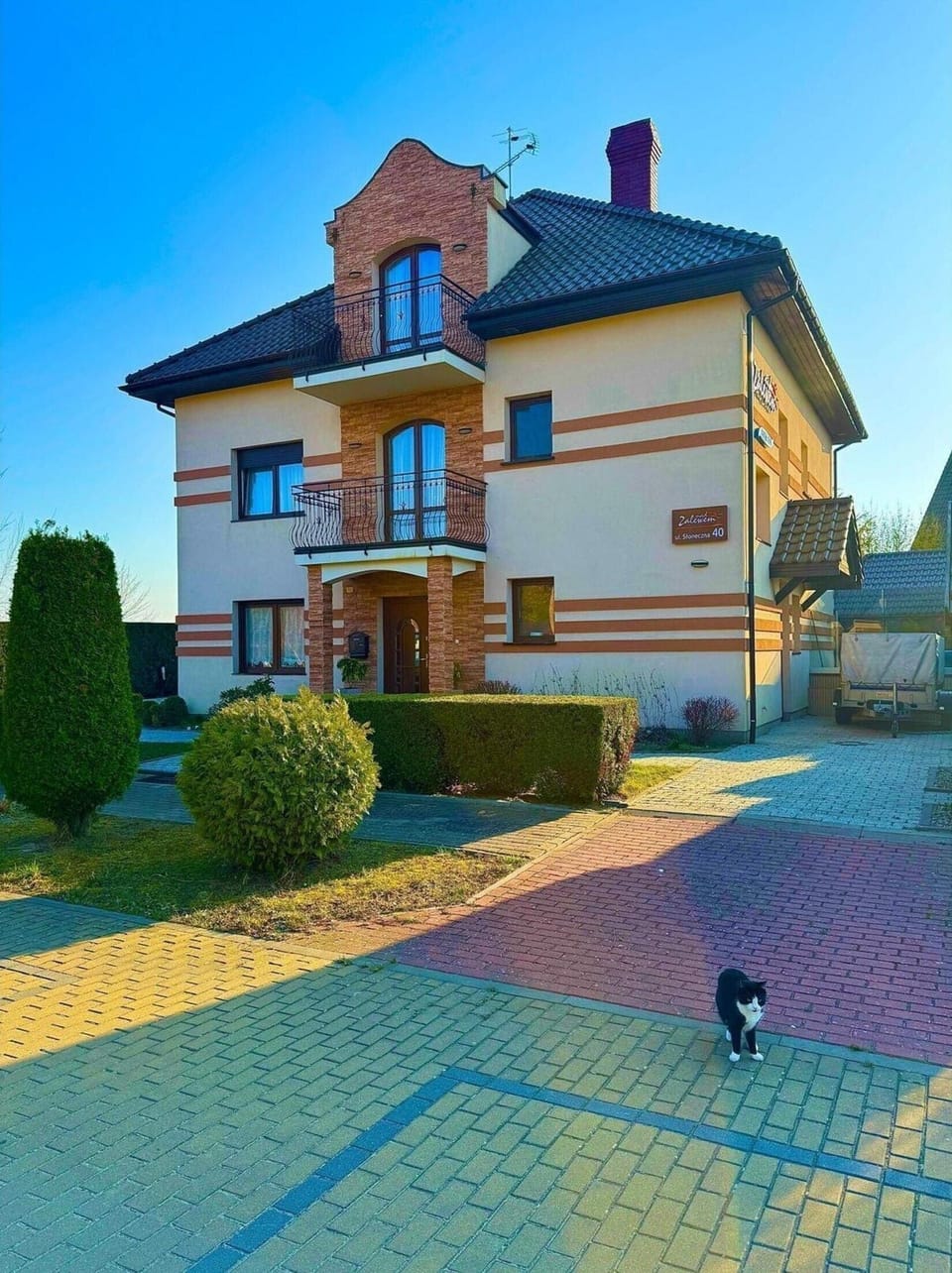 House | Exterior