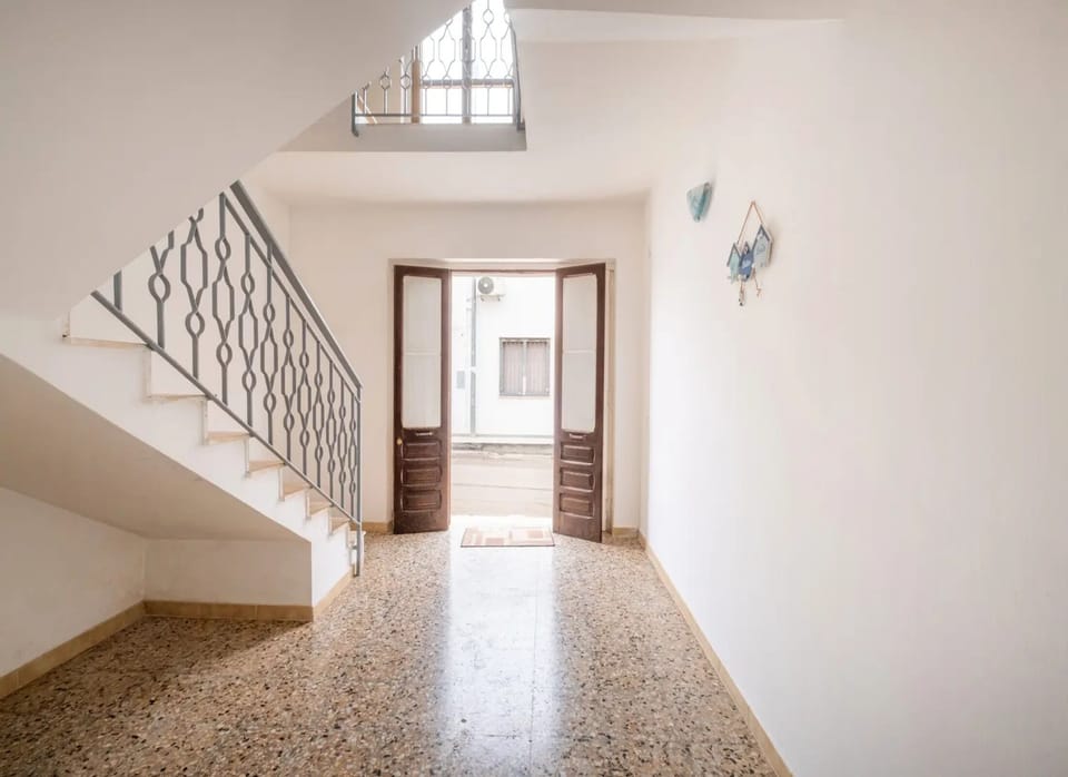 House, 2 Bedrooms, Smoking, Terrace | Interior