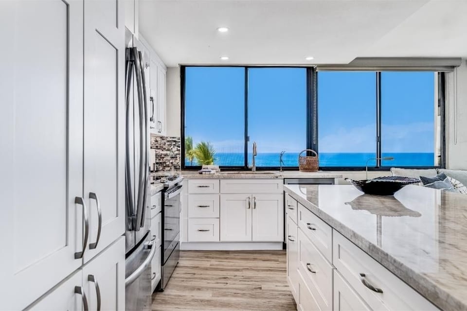 Condo, 2 Bedrooms | Private kitchen | Coffee/tea maker, fridge, oven, toaster