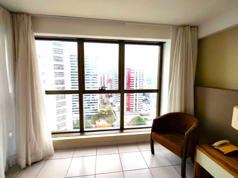 Suite | 1 bedroom, desk, laptop workspace, free WiFi