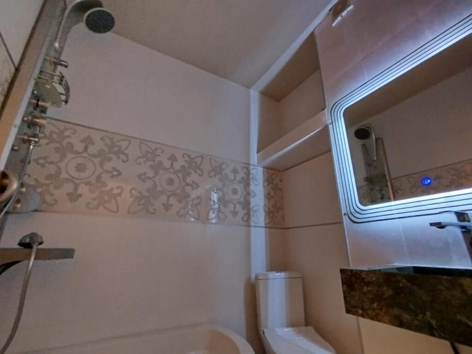 Baku Lake view 3 bedrooms apartment Apartment in Baku
