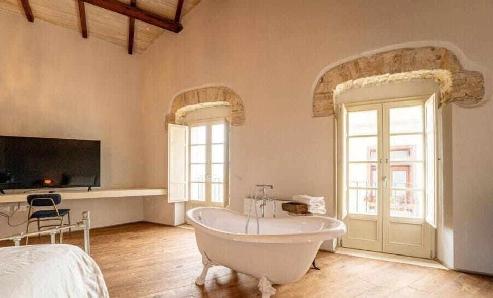Panoramic Studio Suite, Balcony, Sea View | In-room safe, desk, iron/ironing board, free WiFi