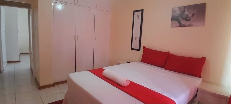 Comfort Double Room Single Use | Blackout drapes, soundproofing, iron/ironing board, free WiFi