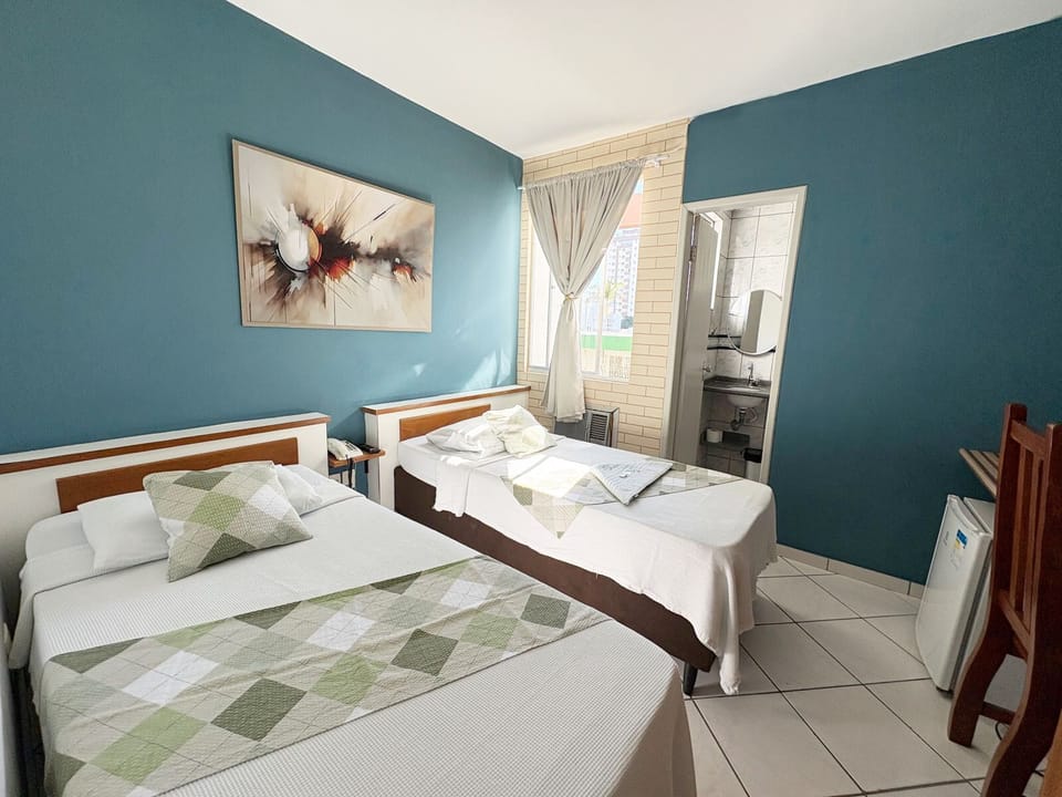 Comfort Twin Room | Free WiFi, bed sheets