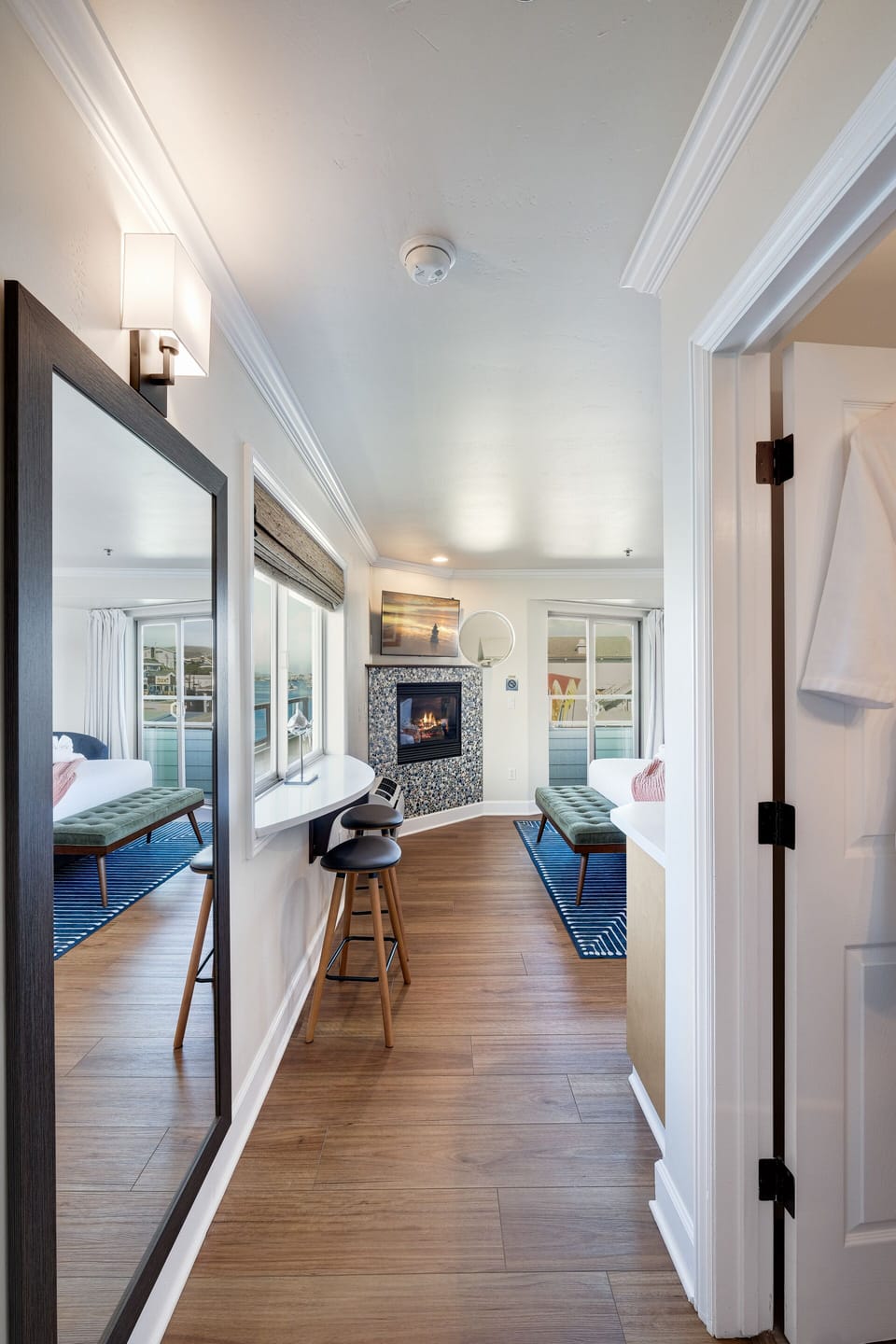 Panoramic Double Room, Private Bathroom, Ocean View (Sunset Oceanfront) | Room amenity