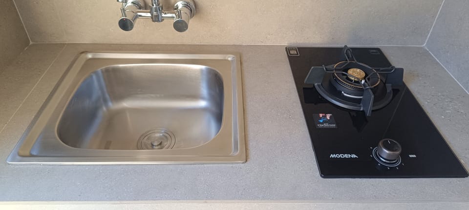 Mini-fridge, cookware/dishes/utensils