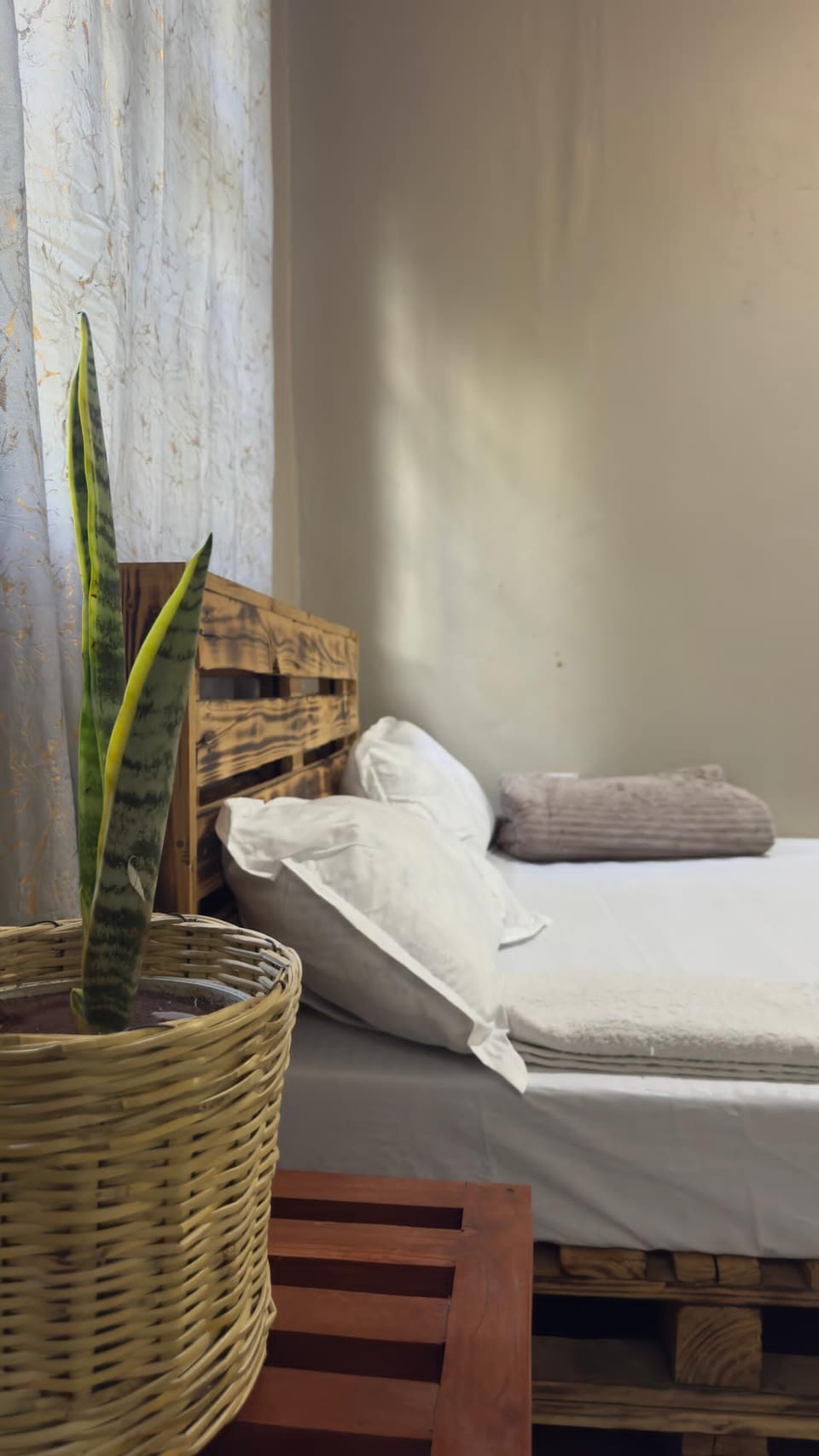 Double Room, Garden View | In-room safe, desk, laptop workspace, iron/ironing board
