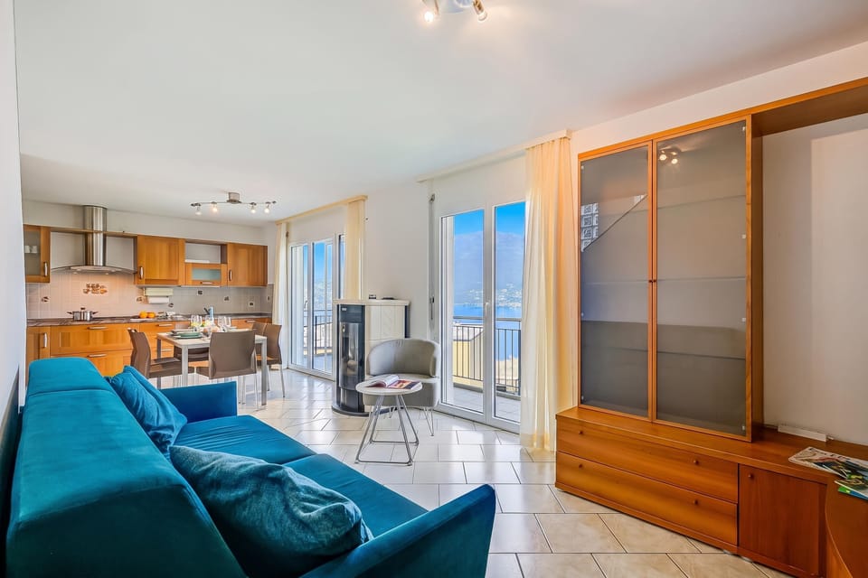 Family Villa, 2 Bedrooms, Terrace, Mountainside (Casa Zaira 1 2BR in Caviano) | Living area