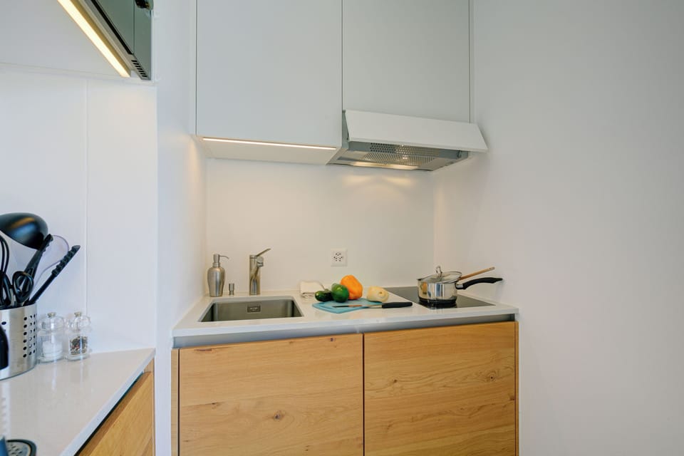 Family Studio, Microwave, Mountain View (Casa Miramonti Muralto) | Private kitchen