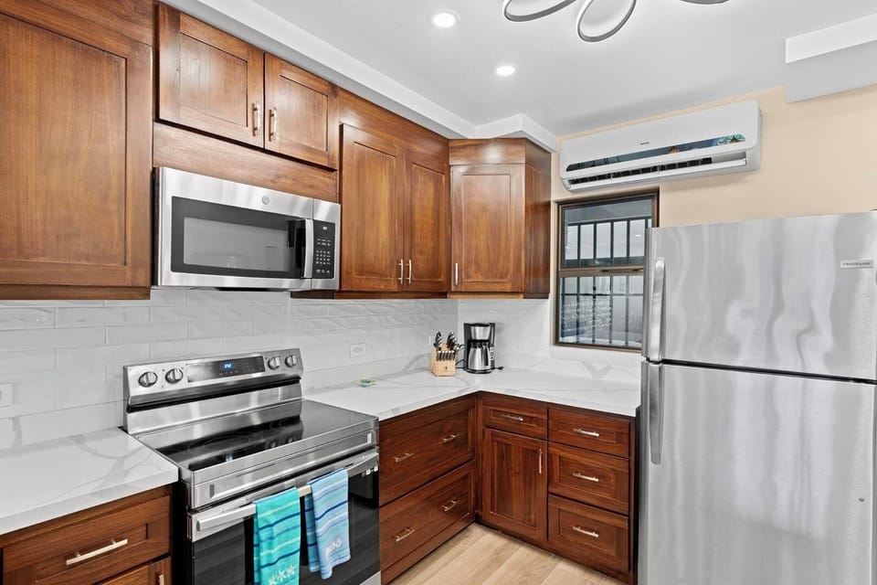 Condo, Garden View | Private kitchen | Toaster