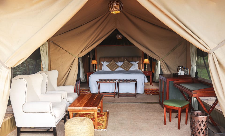 Deluxe Double Tent | In-room safe, desk, iron/ironing board, free cribs/infant beds