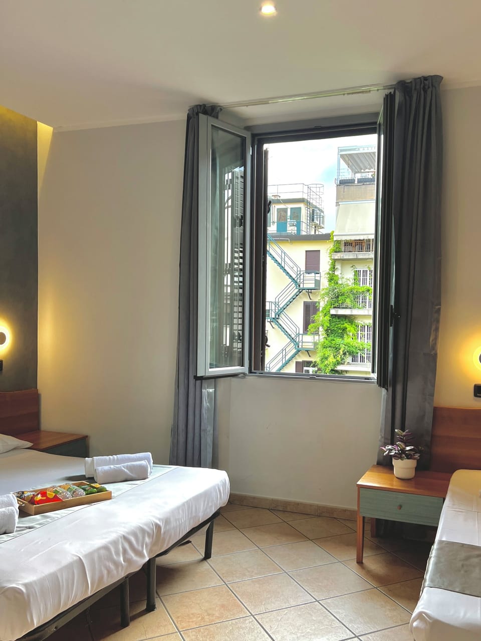 Triple Room | Down comforters, desk, laptop workspace, iron/ironing board