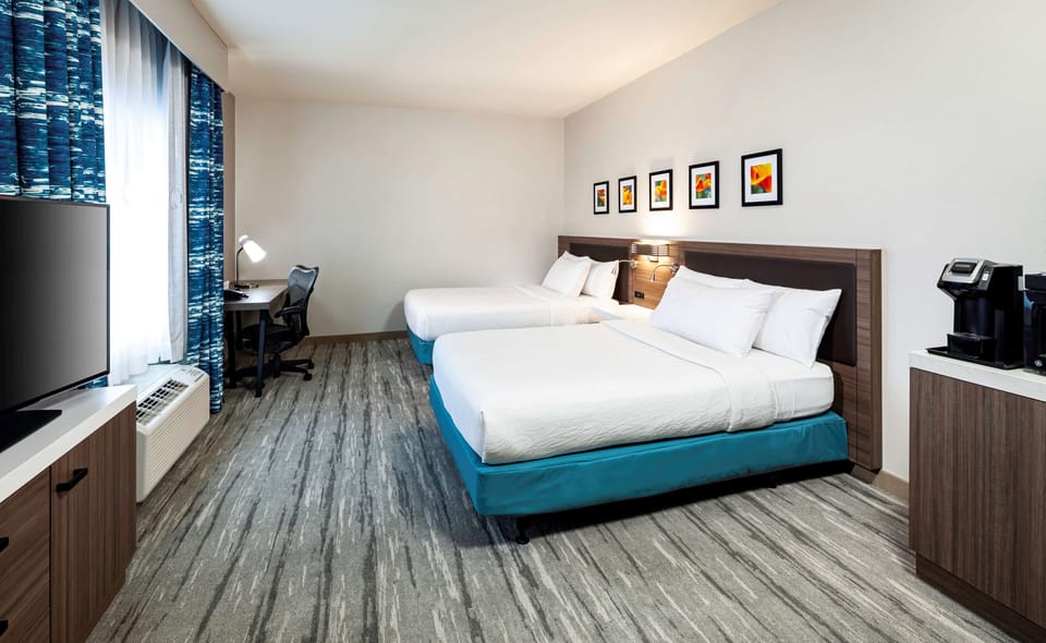 In-room safe, desk, laptop workspace, iron/ironing board