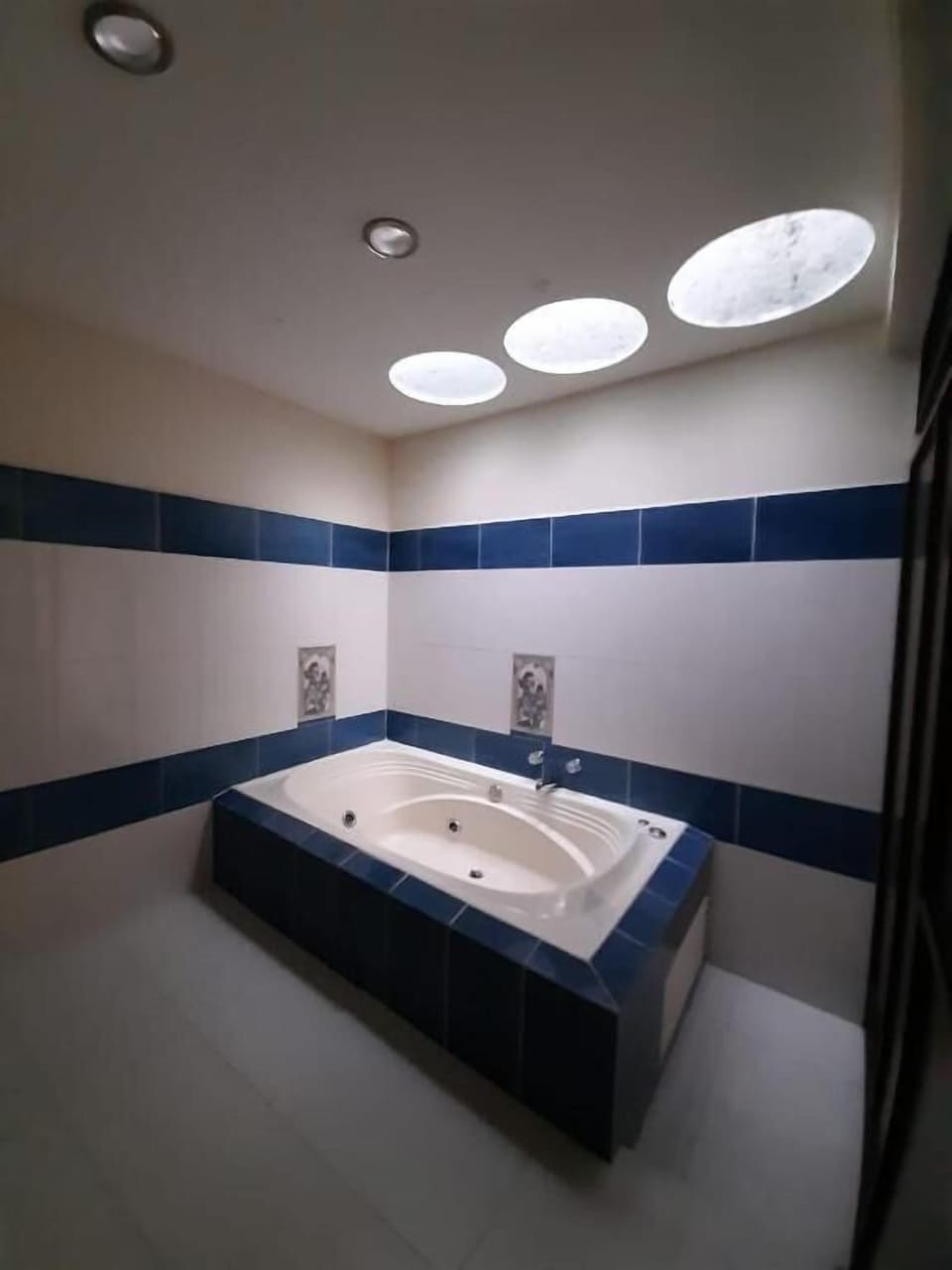 Shower, towels, toilet paper