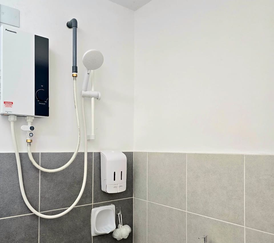 Comfy Alanis Sepang KLIA Airport 1R1B Apartment in Selangor, Malaysia