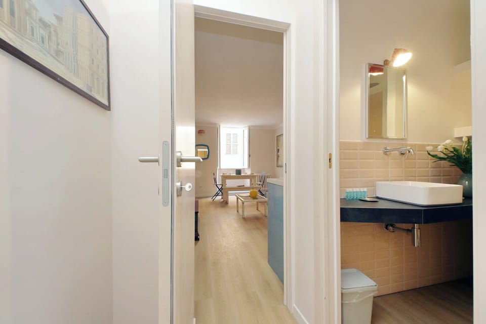 Apartment (1 Bedroom) | Bathroom | Shower, bidet
