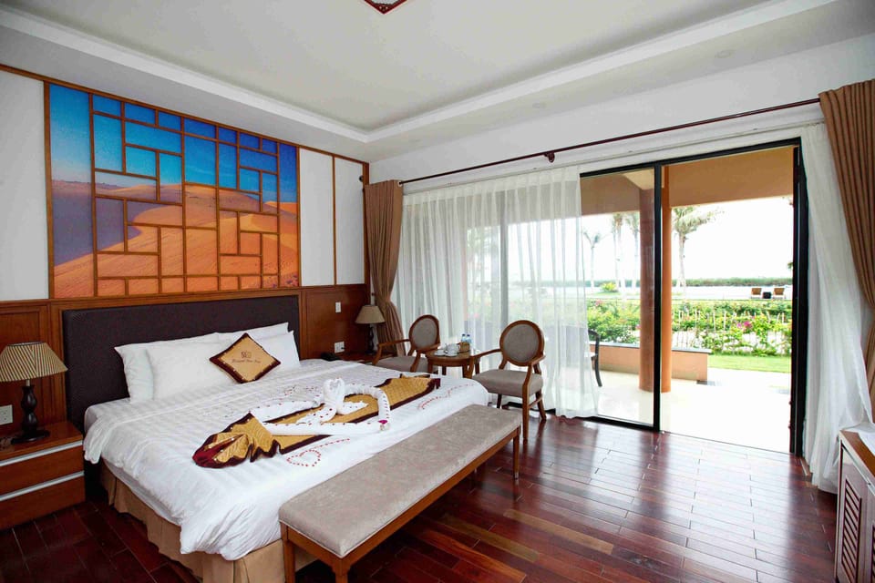 Minibar, in-room safe, desk, free rollaway beds