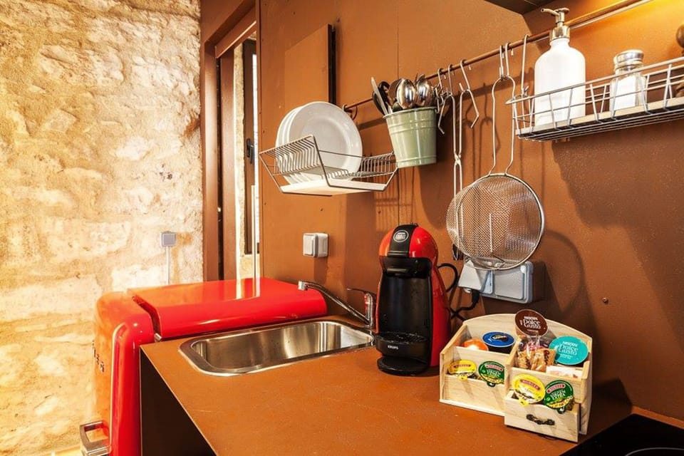 Private kitchenette