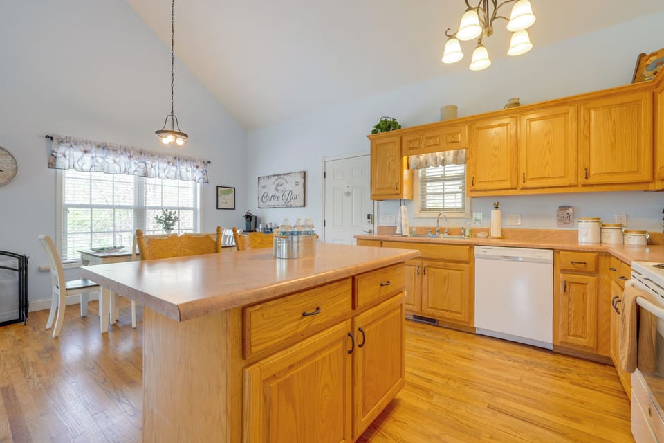 Cottage (2 Bedrooms) | Interior