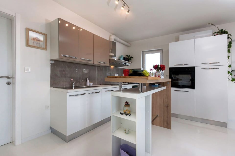 Villa | Private kitchen | Highchair