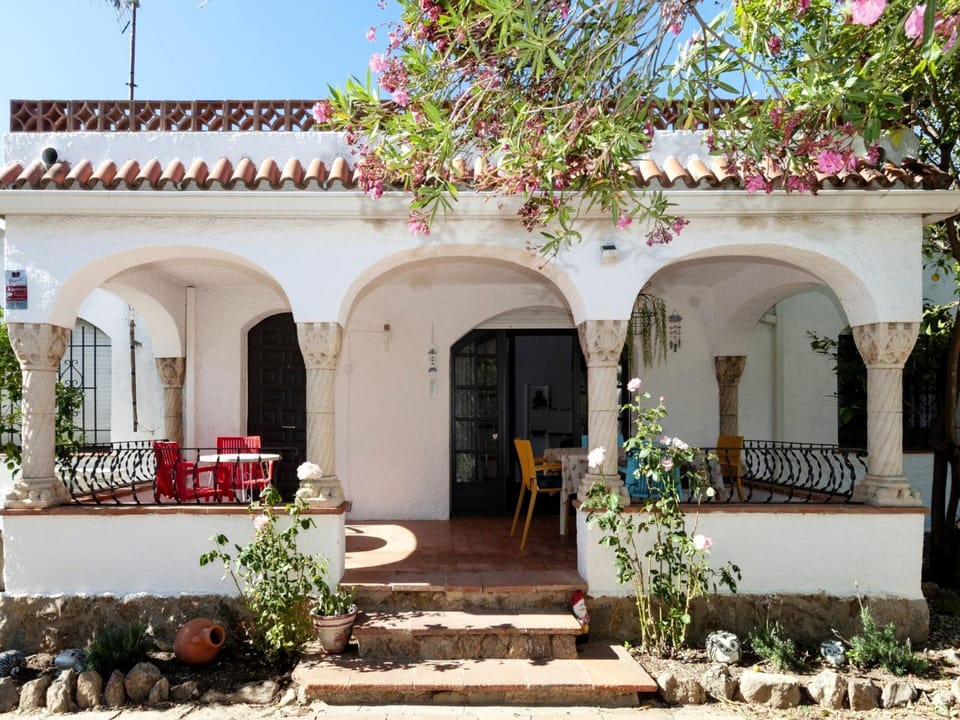 House | Outdoor dining