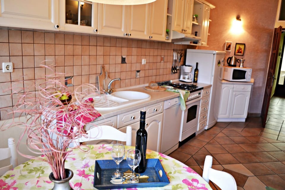 Apartment | Private kitchen