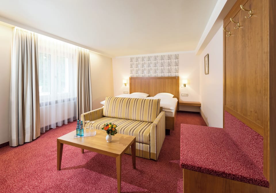 In-room safe, desk, laptop workspace, soundproofing