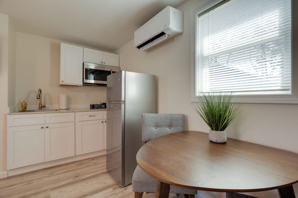 Apartment (1 Bedroom) | Interior