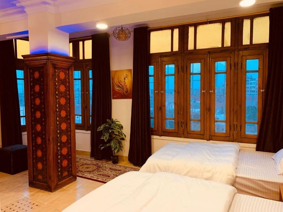 Classic Room, Mountain View | Free WiFi