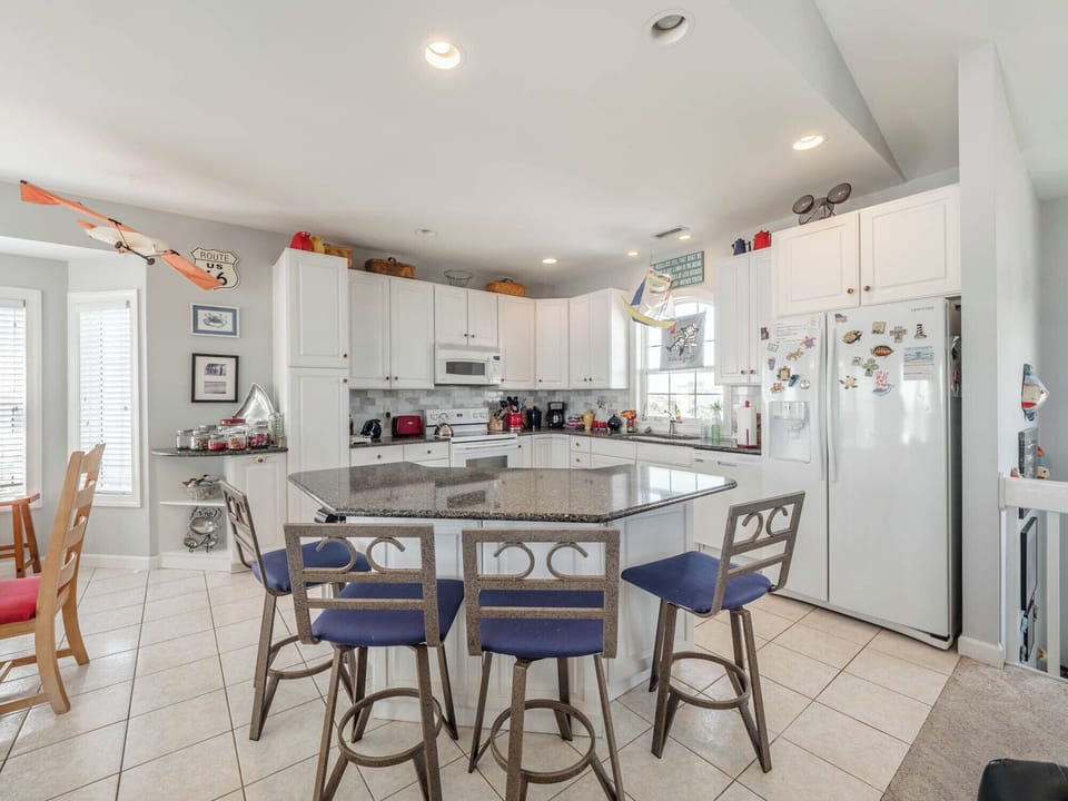 Studio (4 Bedrooms) | Property amenity