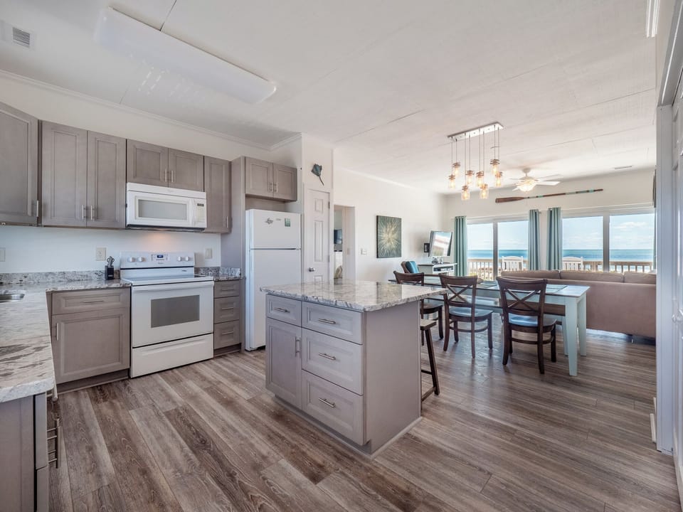Studio (4 Bedrooms) | Property amenity