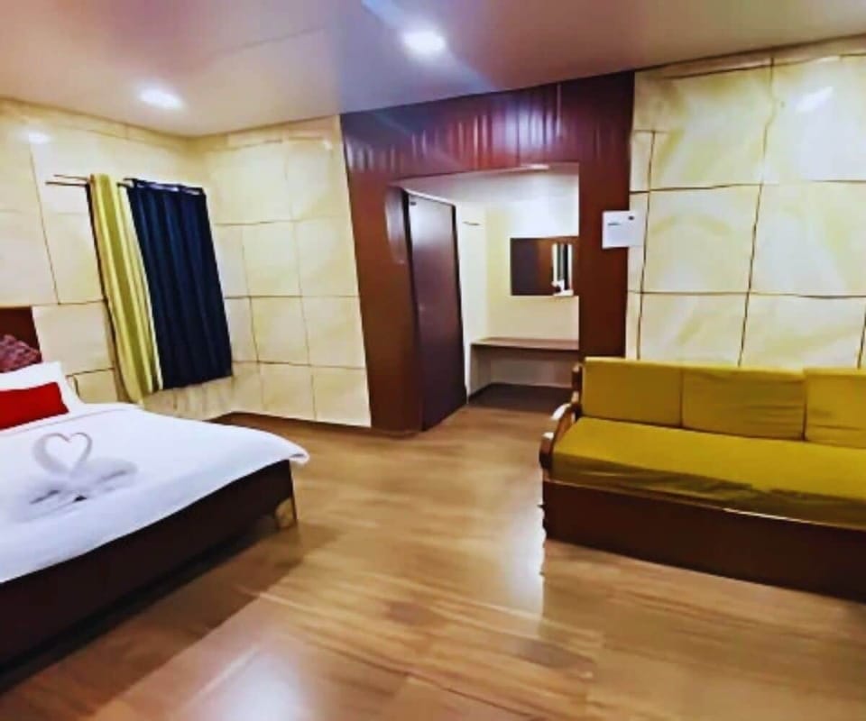 Super Deluxe Room Garden Facing | Garden view