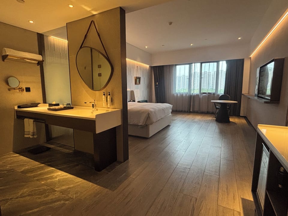 Shower, free toiletries, hair dryer, bathrobes