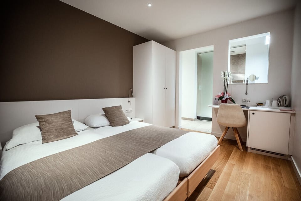 Double Room | Minibar, in-room safe, desk, cribs (surcharge)