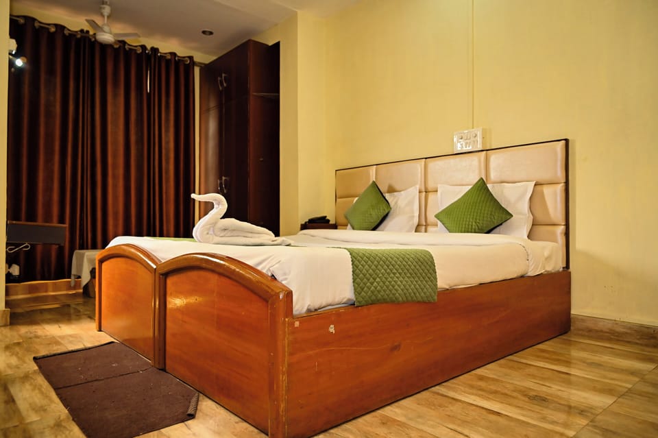 Family Double Room | Free WiFi