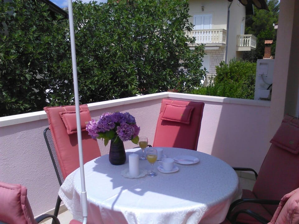 Apartment | Balcony
